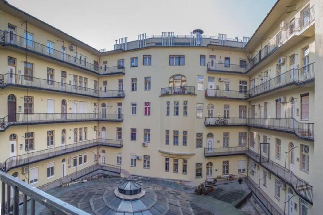 Hi-Bp Design Home Apartments In The Heart Of Budapeste Exterior foto